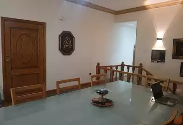 Apartments For sale - 4 rooms - floor 1