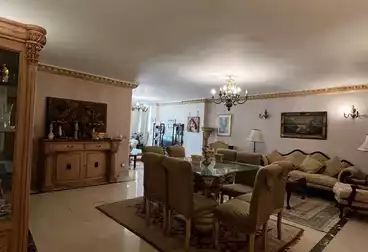 Apartments For sale - 3 rooms - floor 4