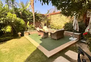 Villas For sale - 8 rooms