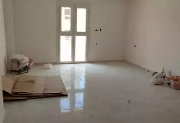 شقق للإيجار - 3 غرف - بالدور 3