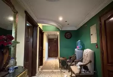 Apartments For sale - 3 rooms - floor 1