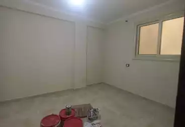 Apartments For sale - 2 rooms - floor 1