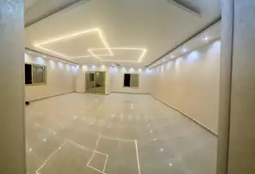 Apartments For sale - 3 rooms - floor 1