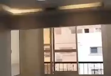 Apartments For rent - 3 rooms - floor 9