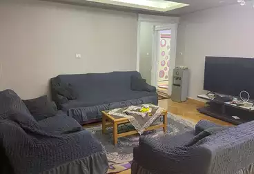 Apartments For sale - 4 rooms - floor 8