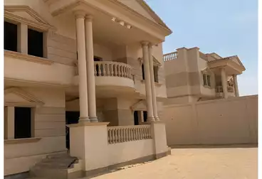 Villas For sale - 5 rooms