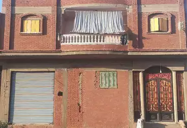 House / Home For sale - 2 rooms