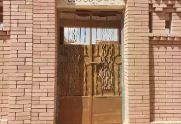 مدافن للبيع