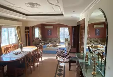 Furnished Apartment For sale - 3 rooms - floor 9