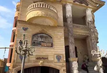 فلل للبيع - 14 غرف