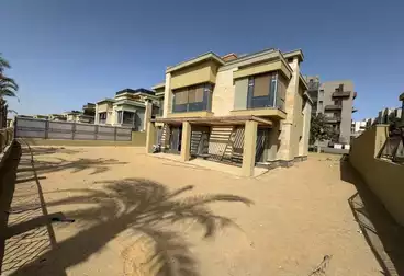 Separate Villa For sale - 5 rooms