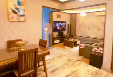 Furnished Apartment For sale - 3 rooms - floor 11