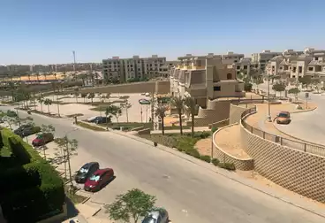 Apartments For rent - 3 rooms - floor 4