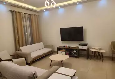 Furnished Apartment For rent - 3 rooms - floor 1