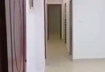 Apartments For sale - 3 rooms - floor 8