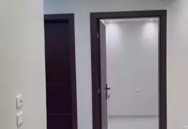 Apartments For sale - 3 rooms - floor 2