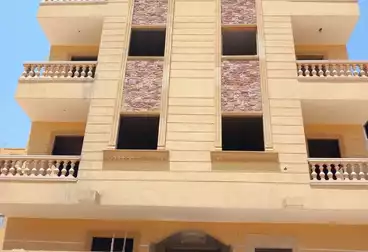 شقق للبيع - 3 غرف - بالدور 0