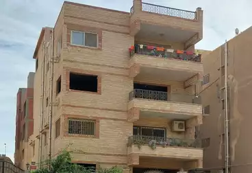 مباني للبيع