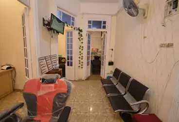 إداري للبيع - 2 غرف - بالدور 0