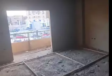 Apartments For sale - 3 rooms - floor 1