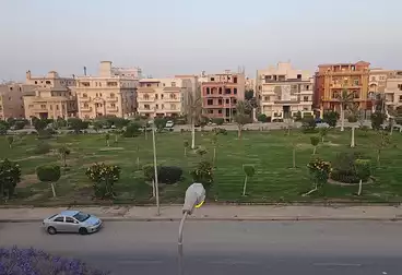 شقق للبيع - 3 غرف - بالدور 0