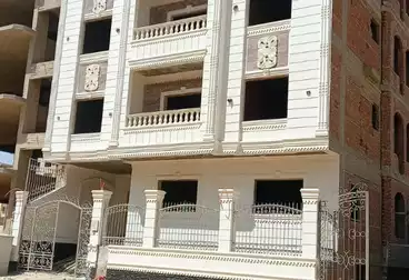 شقق للبيع - 3 غرف - بالدور 1