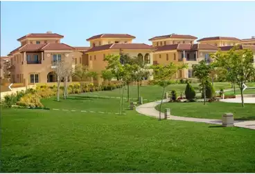 Villas For sale - 4 rooms