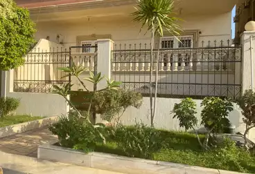 شقق للإيجار - 2 غرف - بالدور 0