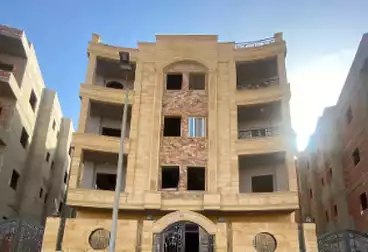 Apartments For sale - 3 rooms - floor 3