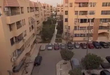 شقق للإيجار - 3 غرف - بالدور 4