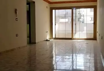 Apartments For sale - 2 rooms - floor 4