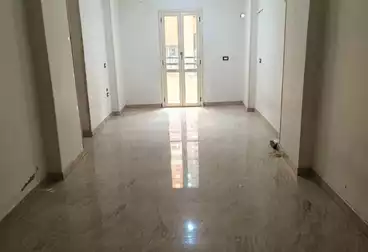 Apartments For sale - 3 rooms - floor 2
