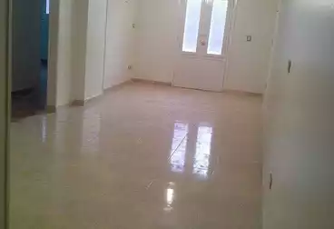 عقارات للبيع - 3 غرف - بالدور 4