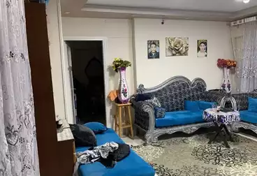 undefined undefined - 2 rooms - floor 8