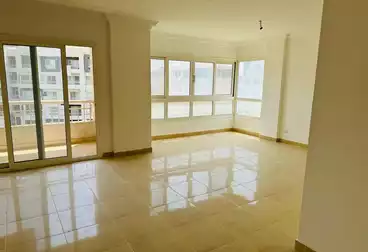 شقق للبيع - 3 غرف - بالدور 4