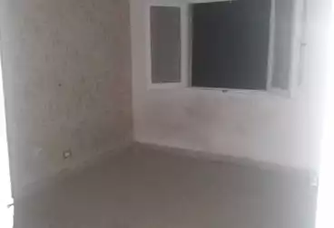 شقق للبيع - 2 غرف - بالدور 3