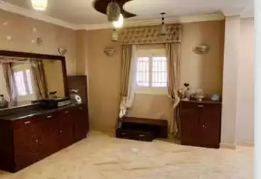 undefined undefined - 2 rooms - floor 5