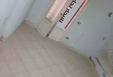 Apartments For sale - 3 rooms - floor 1