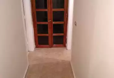 Apartments For rent - 3 rooms - floor 10