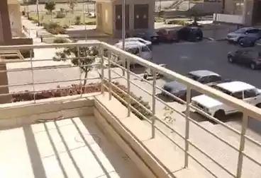 Apartments For sale - 3 rooms - floor 1