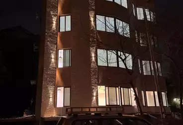 Administrative Building For rent - 18 rooms
