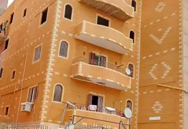 شقق للبيع - 3 غرف - بالدور 4