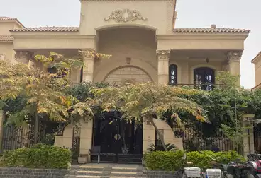 فلل للبيع - 6 غرف