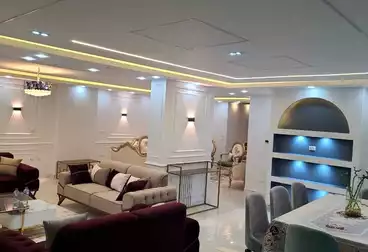 شقق للإيجار - 5 غرف - بالدور 0