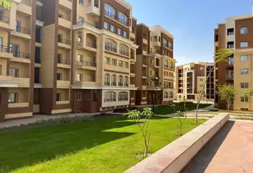 شقق للبيع - 3 غرف - بالدور 2