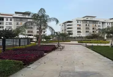 Apartments For sale - 2 rooms - floor 1