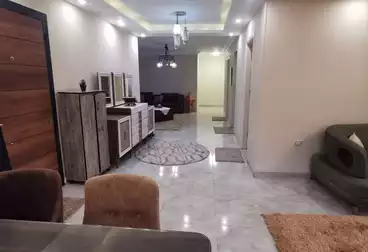 Furnished Apartment For rent - 4 rooms - floor 10
