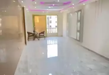Apartments For sale - 3 rooms - floor 8