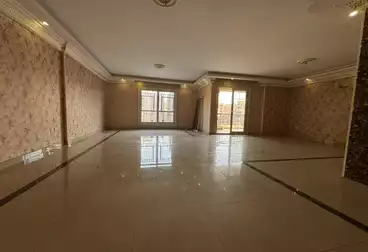 Apartments For sale - 4 rooms - floor 8