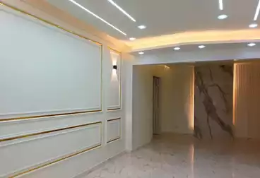 Apartments For sale - 4 rooms - floor 2